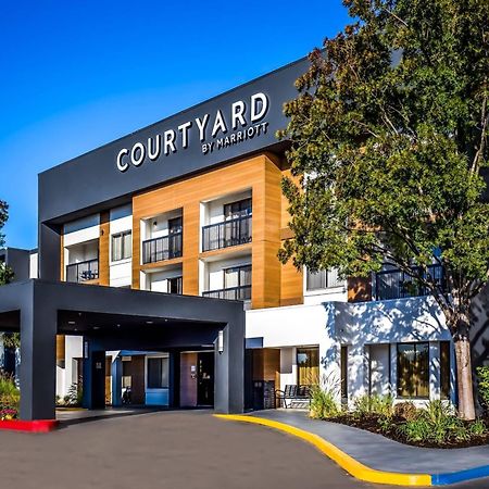 Courtyard By Marriott Livermore Buitenkant foto