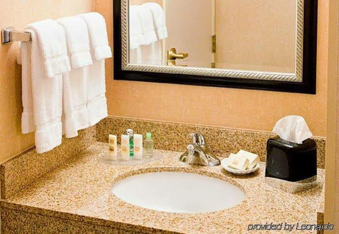 Courtyard By Marriott Livermore Buitenkant foto